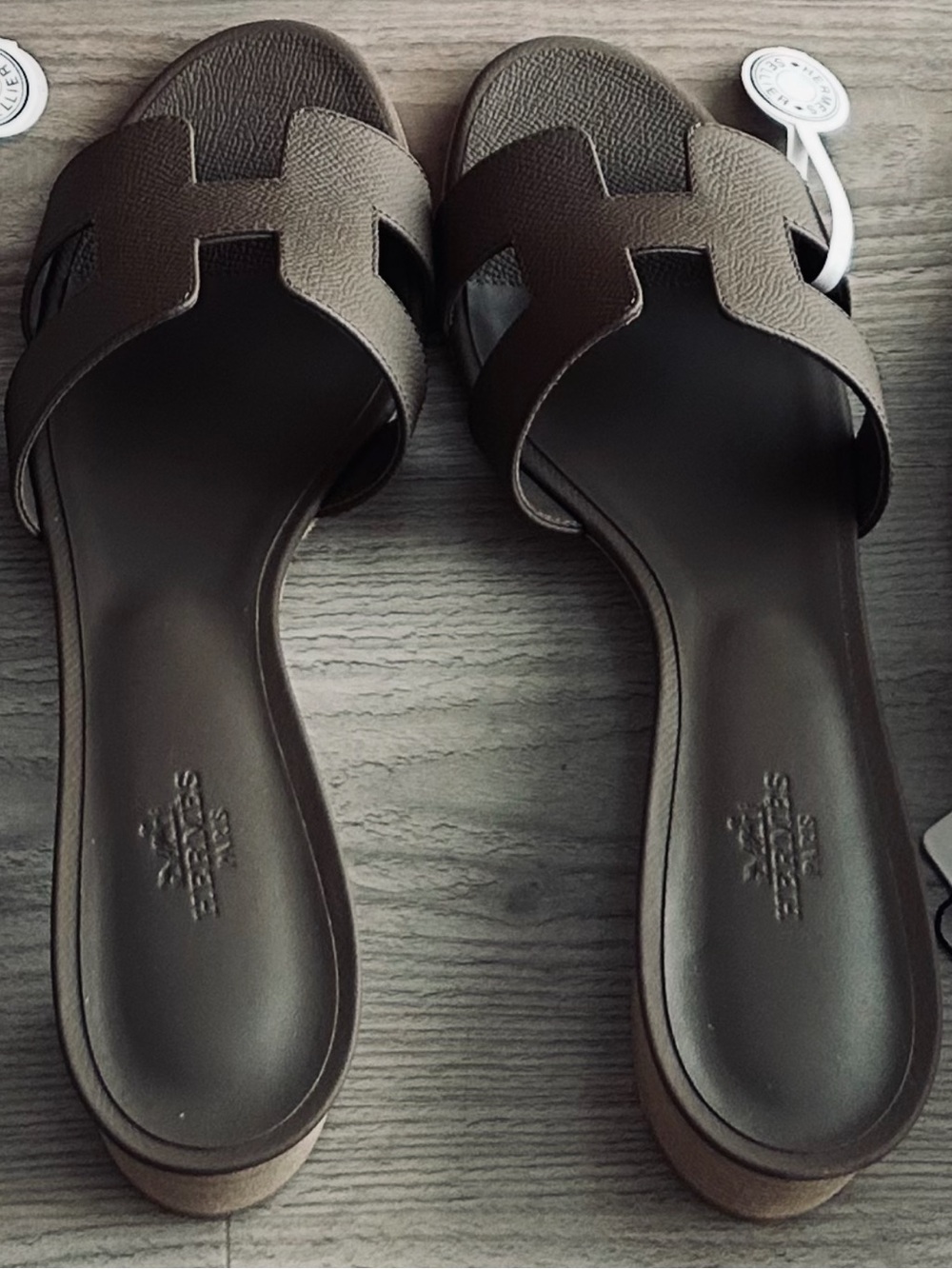Hermes Oasis Etoupe Sandals
